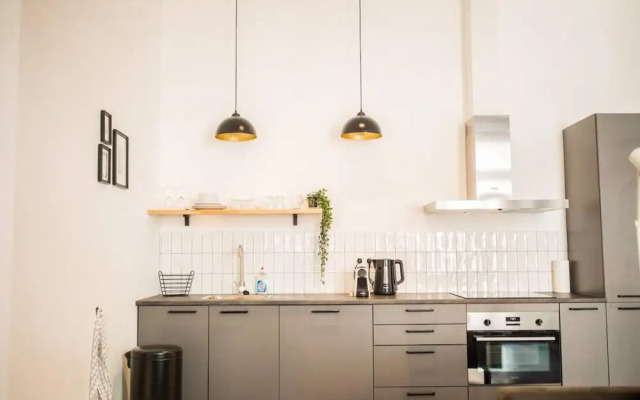 Alphabet 2 BR Serviced Apartments -lh-