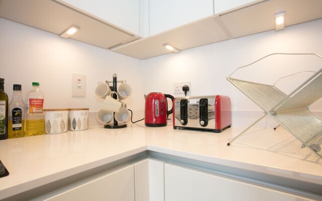 CDP Apartments Britannia Suite 1