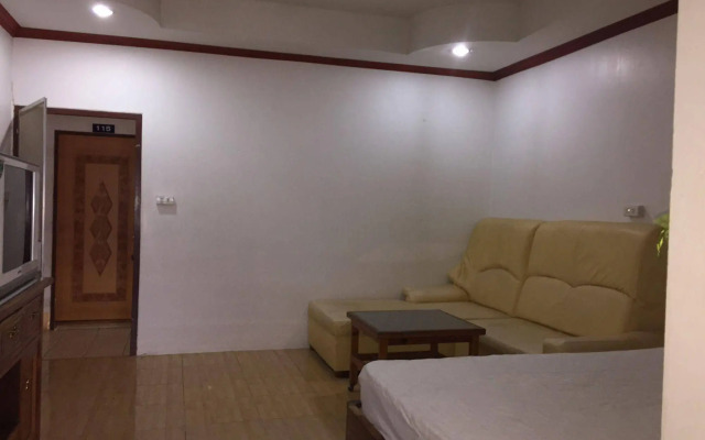 Lert Prasert House