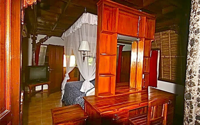 Aahh Bali Bed and Breakfast