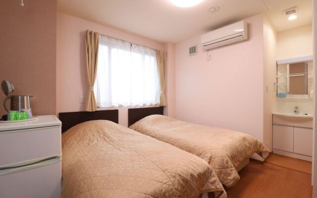 Business Inn Grandeur Fuchu