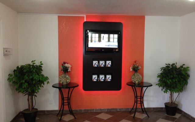 Motel 6 Rockford