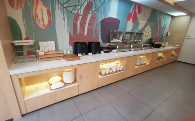 Hanting Hotel Shanghai Daning International Guangyue Road