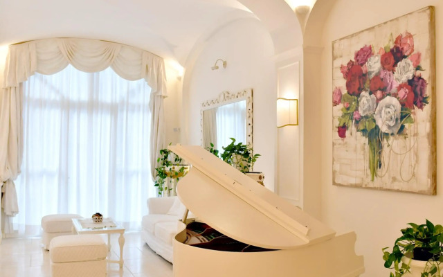 Minori Palace