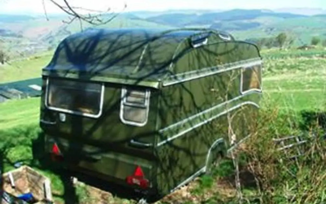 Vintage Safari Caravan