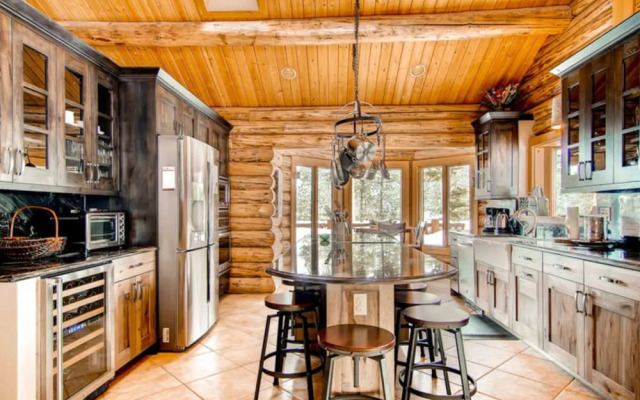 Fallen Timbers Lodge by RedAwning