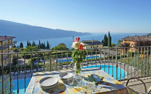 Residence Besass, Gtsgroup