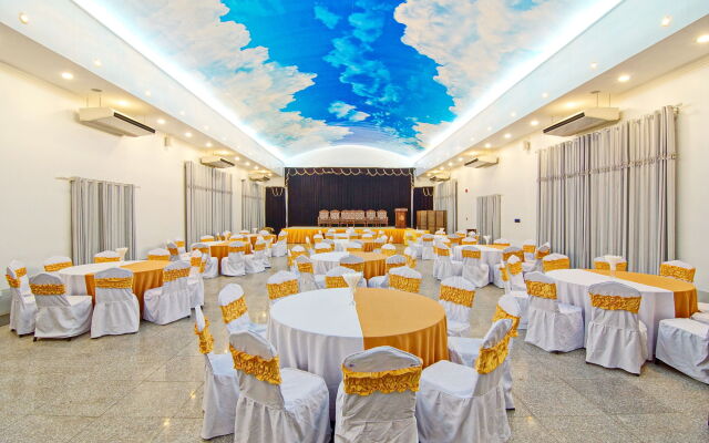 Triumph Hotel