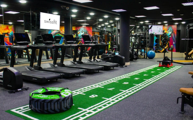 Swissotel Al Murooj Dubai Hotel