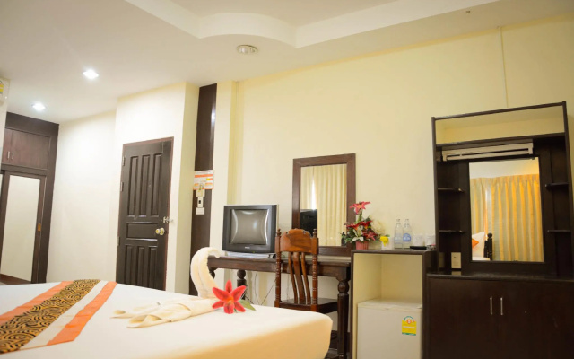 Submukdaphoomplace Hotel – Guest Rooms – Mukdahan