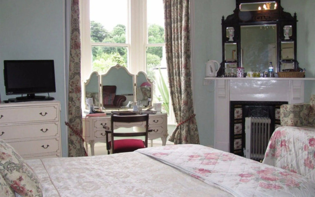 Penrose B&B