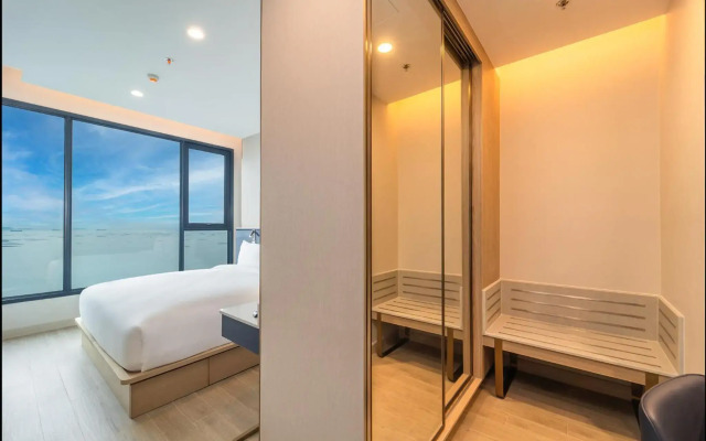 S. Sriracha Hotel and Residence