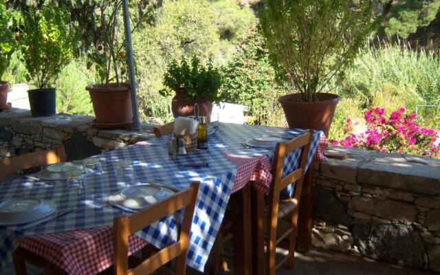 Eleni's Cottage