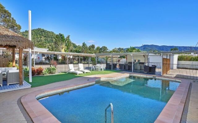 Cocos Holiday Apartments