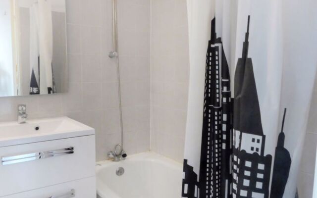 Milady Village 19460