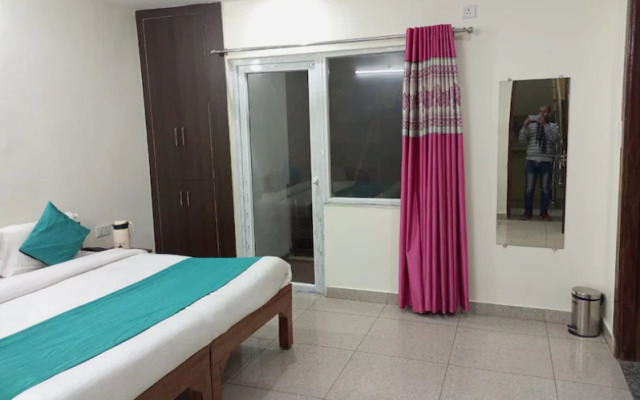 Hotel Narayan inn (Unit of Butola Hotels)