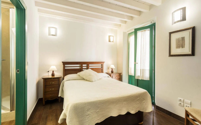 Laurel Suites