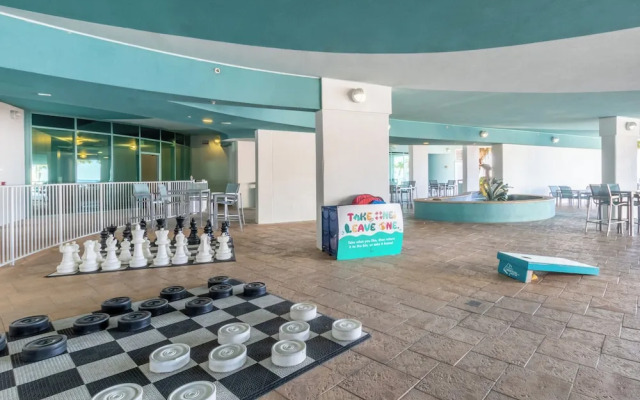 Turquoise Place 1108 D