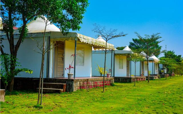 Riverside County Resort, Amba Ghat, Shahuwadi