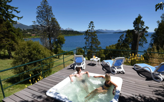Charming Luxury Lodge & Private Spa