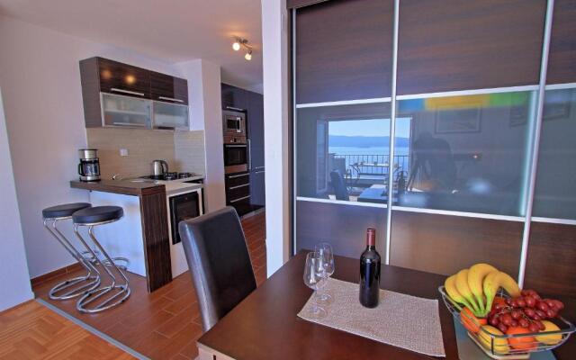 Studio Apartman LUKA