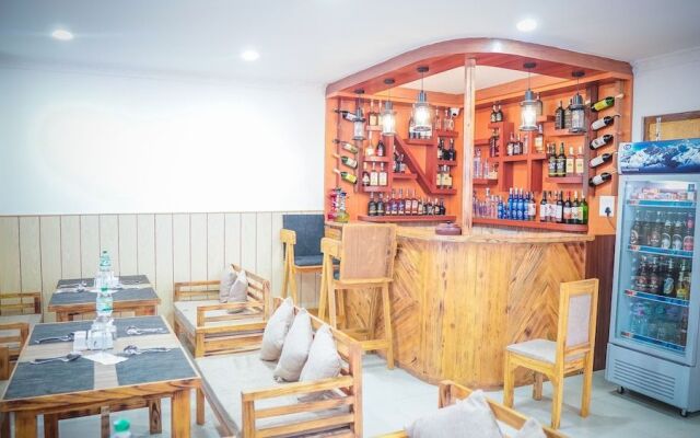 Hotel Fewa Suites