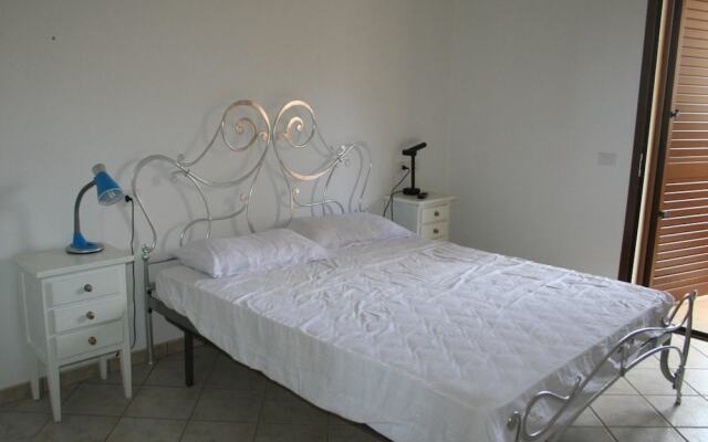 Apartment With 2 Bedrooms in Villasimius, With Wonderful City View and