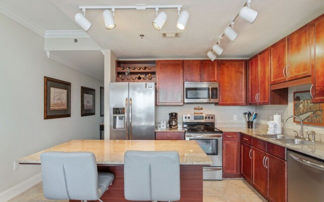 Laketown Wharf by Vtrips