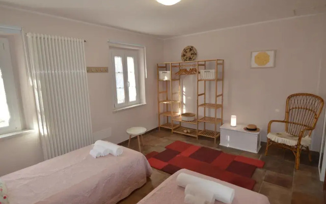 Casina di Andrea With Above Ground Pool, Capannori
