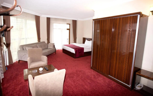 Resmina Hotel