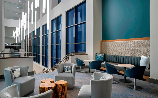 Delta Hotels by Marriott Richmond Downtown