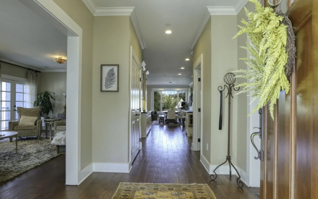 552 Paseo Street 4 Bedroom Home by Redawning