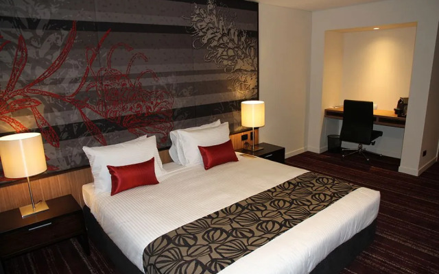 Mercure Gladstone