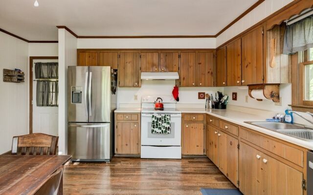 Spy Rock - 3 Br Cabin