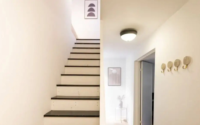 Sanders Main - Cozy 2-bdr Apt Close to Nyhavn