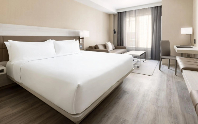 AC Hotel St. Petersburg