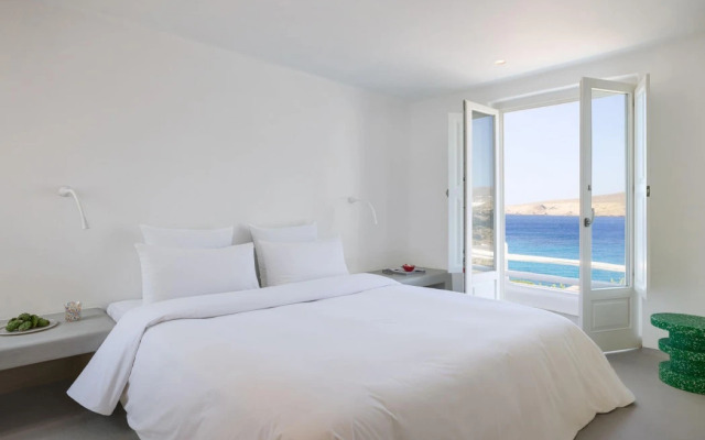 Mykonos Lolita, A Grecotel Resort To Live
