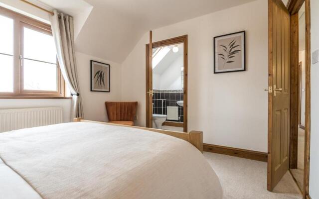 French Fields - 4 Bedroom House - St Florence