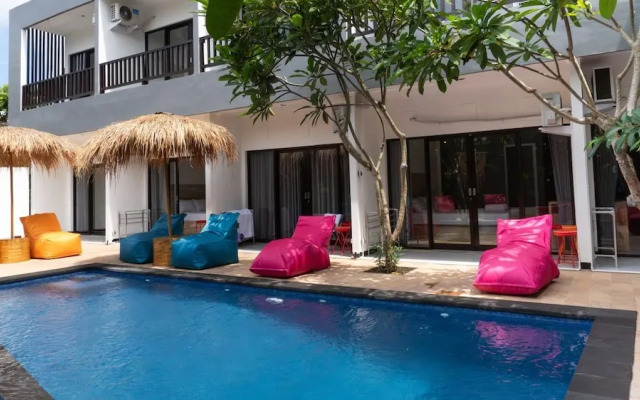 Summer of Surf Hostel Uluwatu