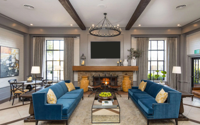 Inn Marin and Suites, an Ascend Collection Hotel