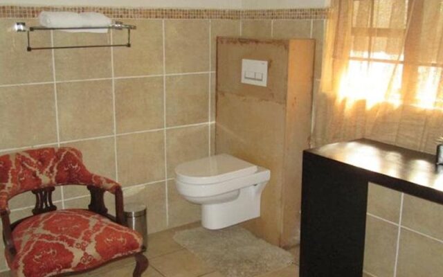 Nomndeni Celokuhle Hotel