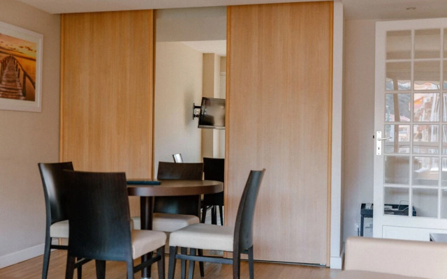 Residence Chateauneuf
