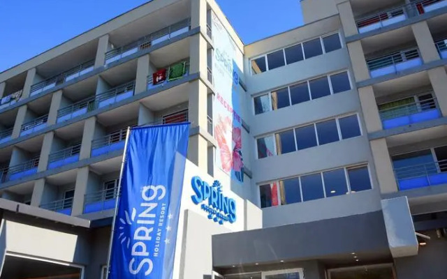 Spring Holiday Resort