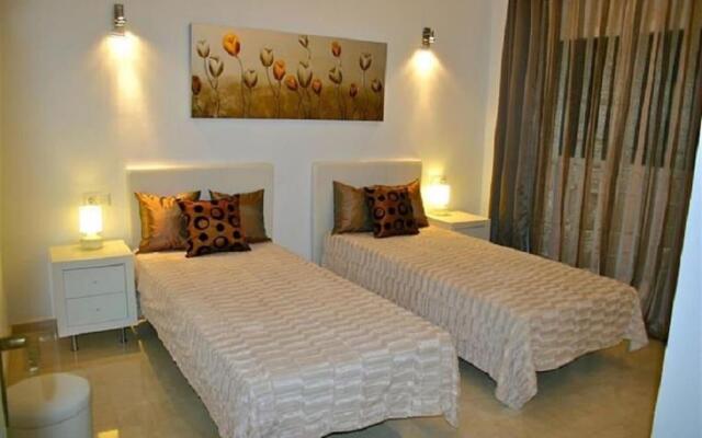 Brand New Villa Close To Beach