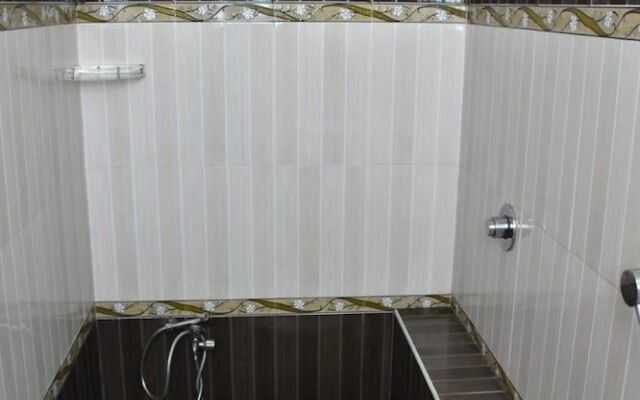Hotel Palacial Pondi