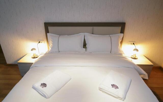 Zoilo Rooms