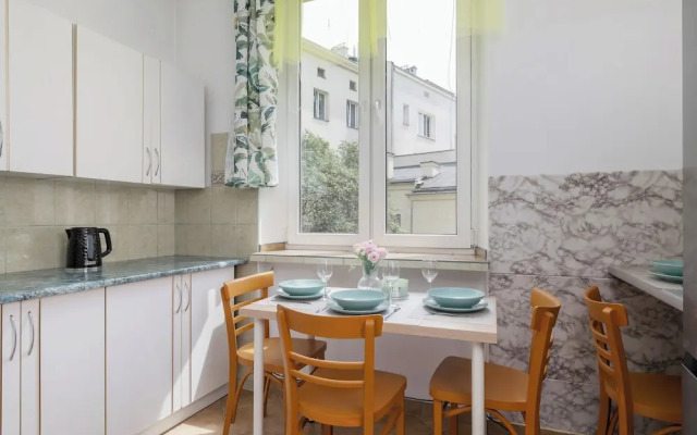 Family Apartment in Cracow by Renters