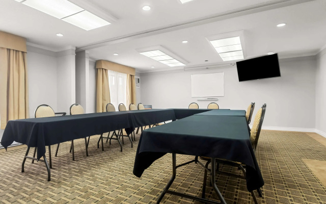 Best Western Plus Mont-Laurier