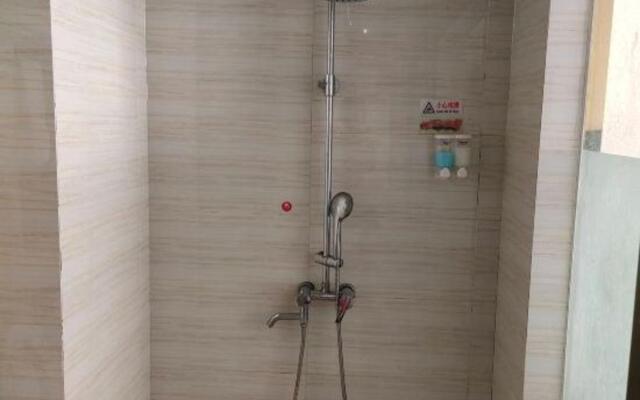 Huifeng Hotel
