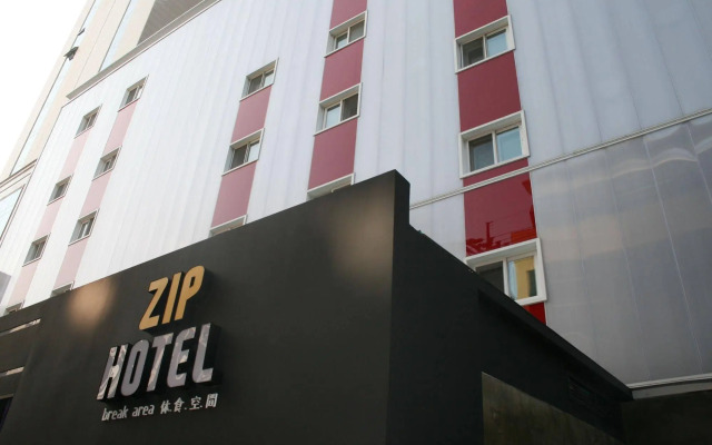 Zip Hotel